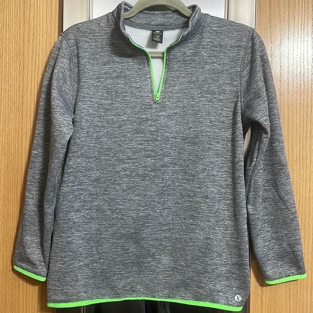 Xersion Girls sweatshirt Large 14/16 regular grey with green trim 1/4 zip